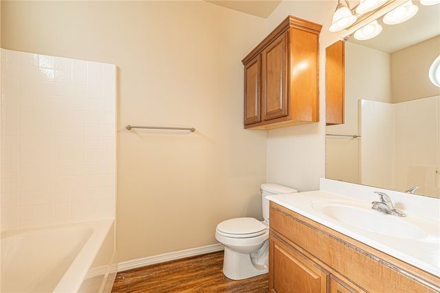 1198 Jones Butler Road 2007, College Station, TX 77840