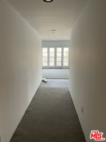 277 S Spalding Drive 303, Beverly Hills, CA 90212