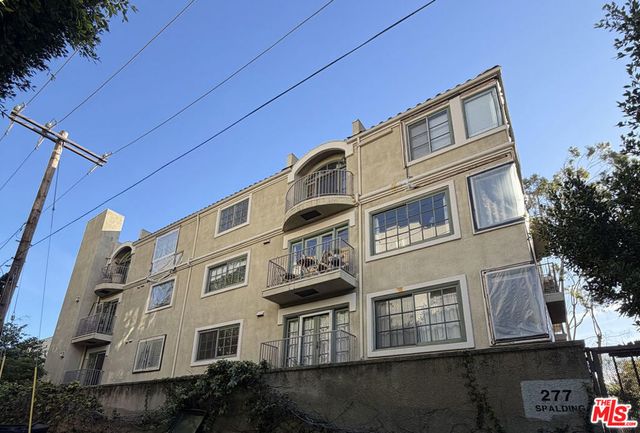 277 S Spalding Drive 303, Beverly Hills, CA 90212