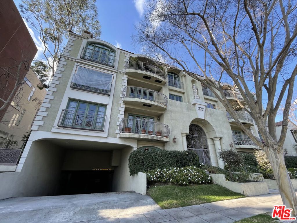 277 S Spalding Drive 303, Beverly Hills, CA 90212