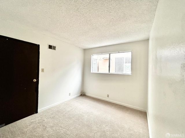 19 Blossom Court, Daly City, CA 94014