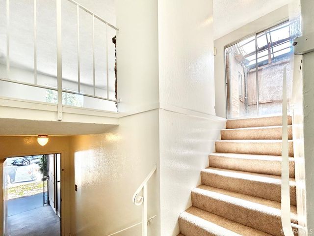 19 Blossom Court, Daly City, CA 94014