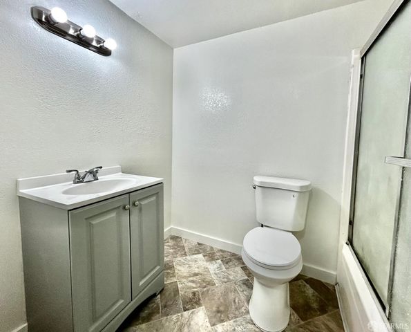 19 Blossom Court, Daly City, CA 94014