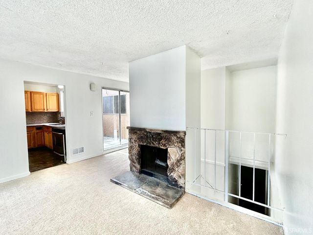 19 Blossom Court, Daly City, CA 94014