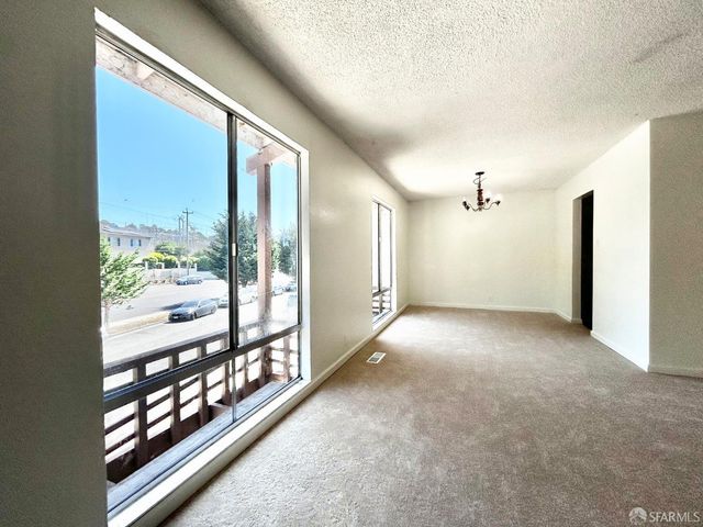 19 Blossom Court, Daly City, CA 94014