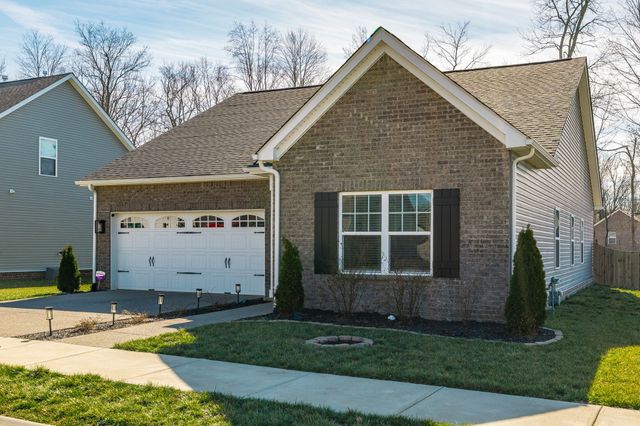 150 Crabourne Dr, White House, TN 37188