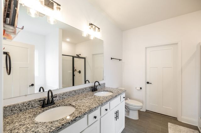 150 Crabourne Dr, White House, TN 37188