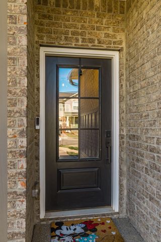 150 Crabourne Dr, White House, TN 37188