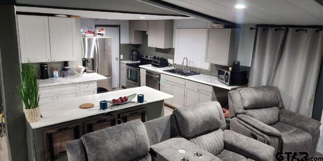 7992 Sims Drive, Frankston, TX 75763