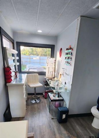 7992 Sims Drive, Frankston, TX 75763