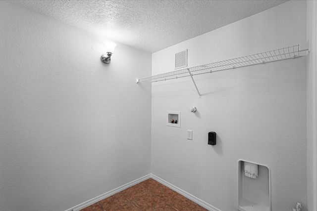 3798 Cattle Drive NE, Rio Rancho, NM 87144