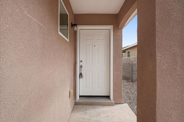 3798 Cattle Drive NE, Rio Rancho, NM 87144