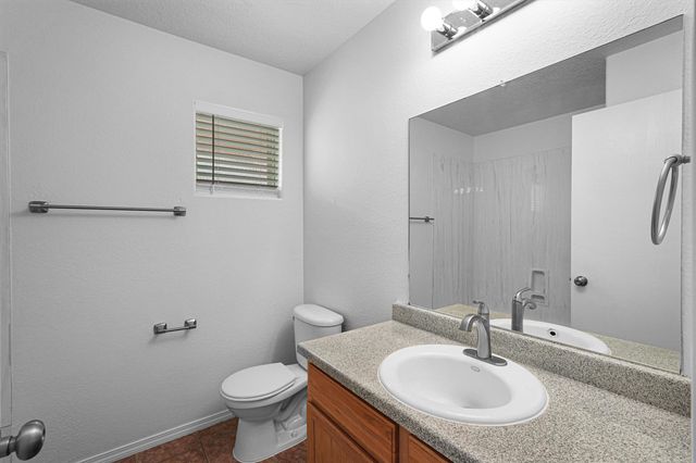 3798 Cattle Drive NE, Rio Rancho, NM 87144