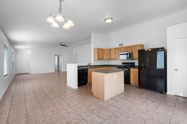 3798 Cattle Drive NE, Rio Rancho, NM 87144