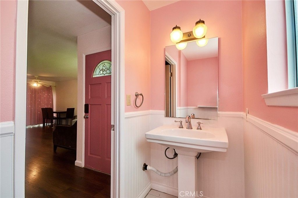 Image 13 of property listing at 23507 Twin Spring, Diamond Bar, CA 91765