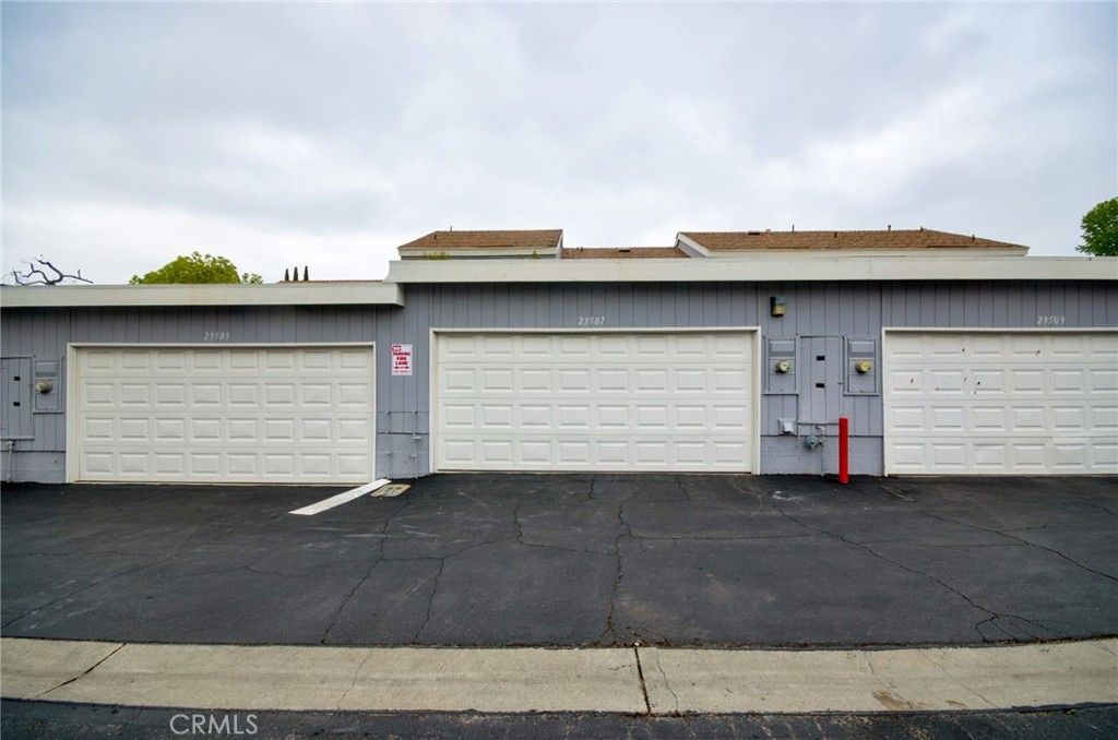 Image 21 of property listing at 23507 Twin Spring, Diamond Bar, CA 91765