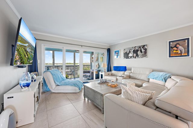 1523 E Hillsboro Boulevard 835, Deerfield Beach, FL 33441