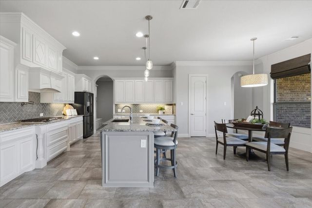 12408 Villa Milano Drive, Fort Worth, TX 76126