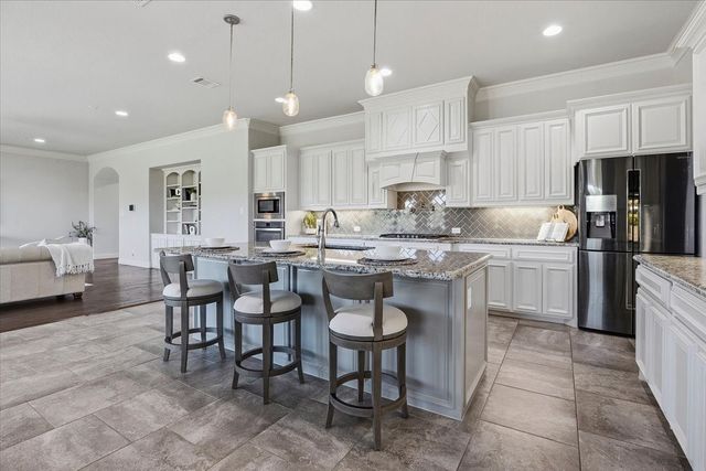 12408 Villa Milano Drive, Fort Worth, TX 76126