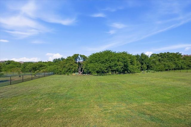 12408 Villa Milano Drive, Fort Worth, TX 76126