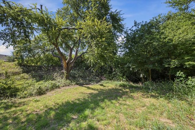 12408 Villa Milano Drive, Fort Worth, TX 76126