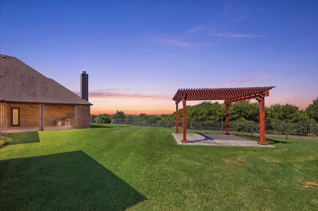 12408 Villa Milano Drive, Fort Worth, TX 76126