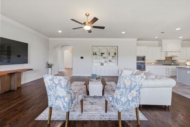 12408 Villa Milano Drive, Fort Worth, TX 76126
