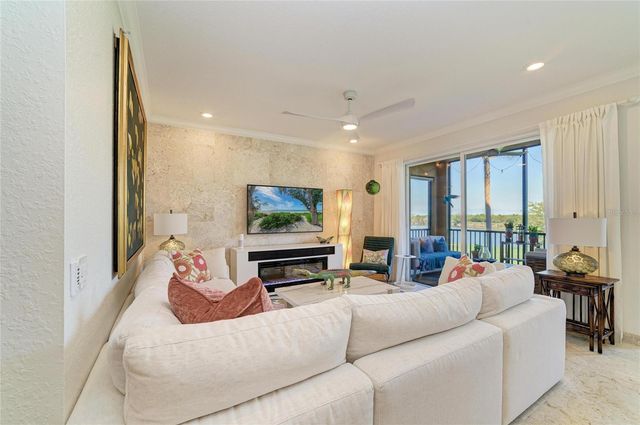 8403 GRAND ESTUARY TRAIL 202, Bradenton, FL 34212