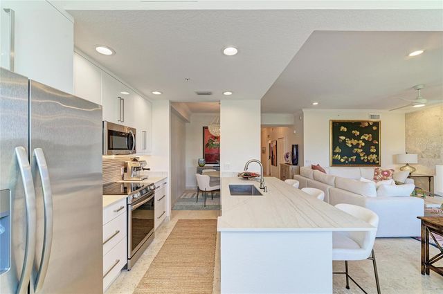 8403 GRAND ESTUARY TRAIL 202, Bradenton, FL 34212