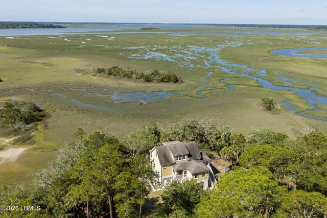 170 Cassena Island Drive, Lady's Island, SC 29907