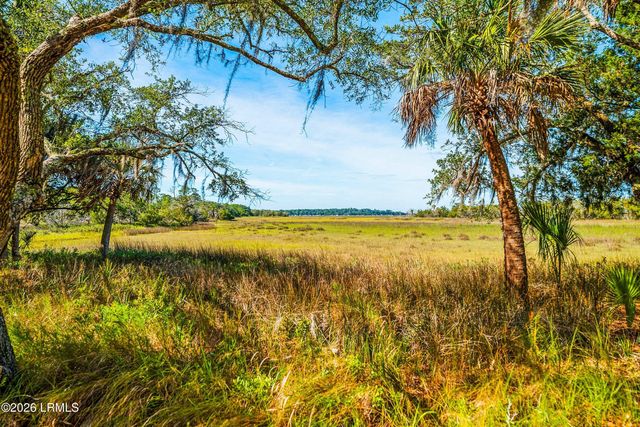170 Cassena Island Drive, Lady's Island, SC 29907