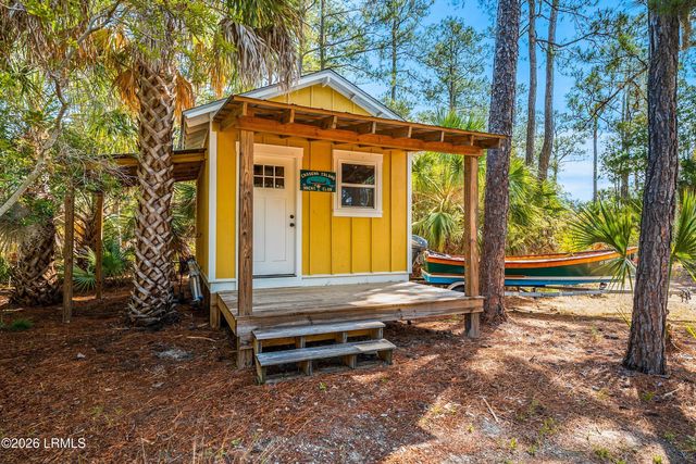 170 Cassena Island Drive, Lady's Island, SC 29907