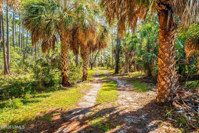 170 Cassena Island Drive, Lady's Island, SC 29907