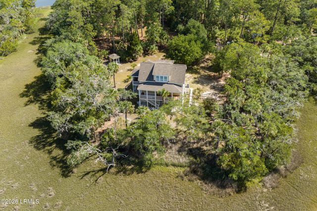 170 Cassena Island Drive, Lady's Island, SC 29907