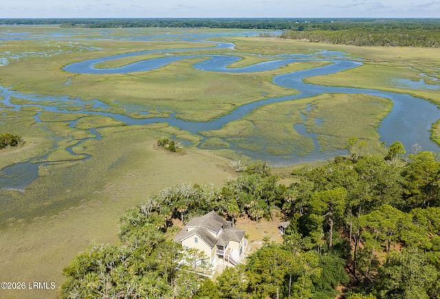170 Cassena Island Drive, Lady's Island, SC 29907