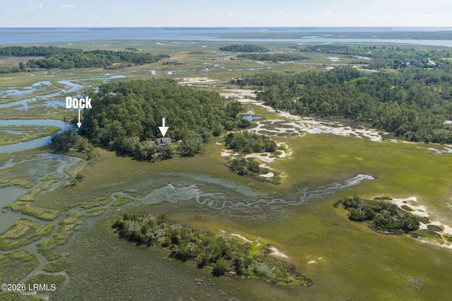170 Cassena Island Drive, Lady's Island, SC 29907