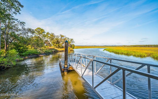 170 Cassena Island Drive, Lady's Island, SC 29907