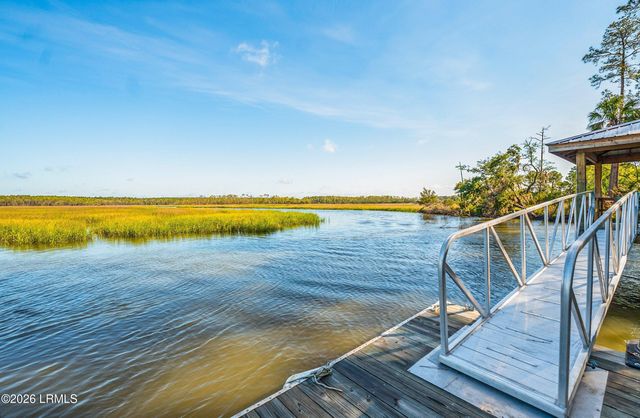 170 Cassena Island Drive, Lady's Island, SC 29907