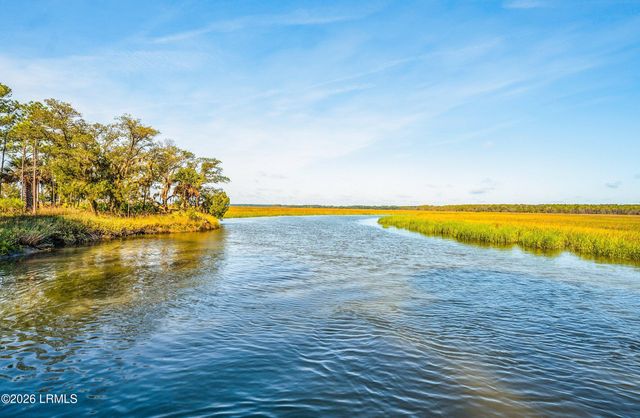 170 Cassena Island Drive, Lady's Island, SC 29907