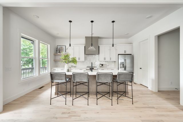 2430 Little Ave, Nashville, TN 37206