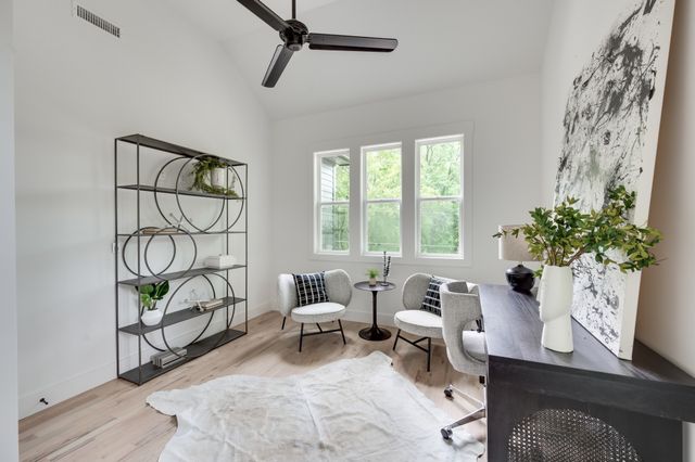 2430 Little Ave, Nashville, TN 37206