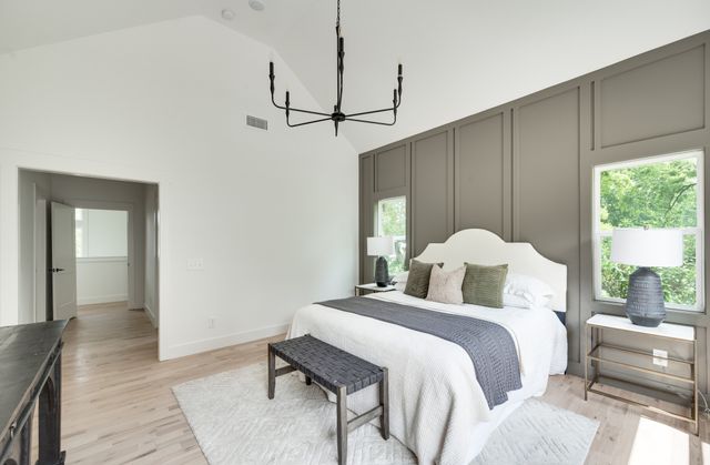2430 Little Ave, Nashville, TN 37206