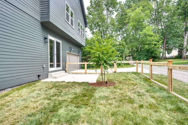 2430 Little Ave, Nashville, TN 37206