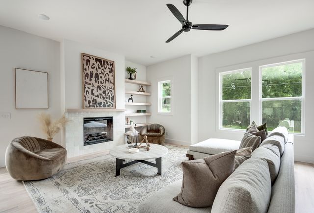 2430 Little Ave, Nashville, TN 37206