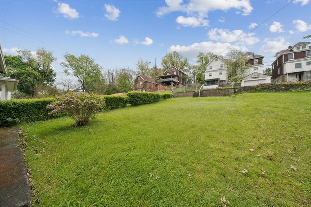 2112 Kenneth Ave, Arnold, PA 15068