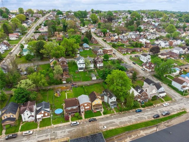 2112 Kenneth Ave, Arnold, PA 15068