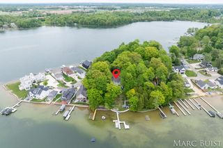 4626 Hilltop Drive, Caledonia, MI 49316