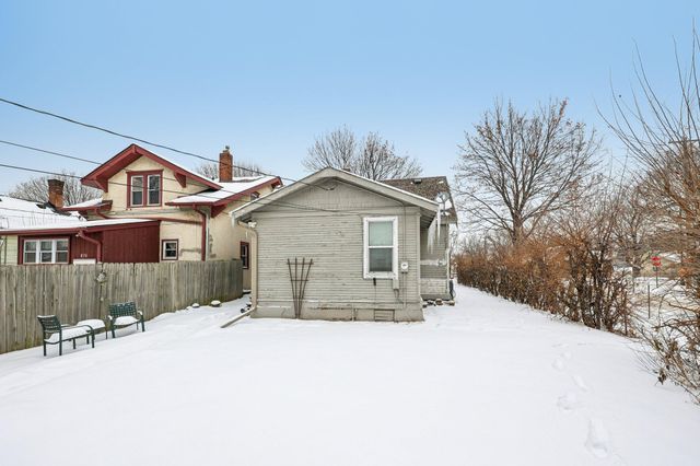 878 Magnolia Avenue E, Saint Paul, MN 55106