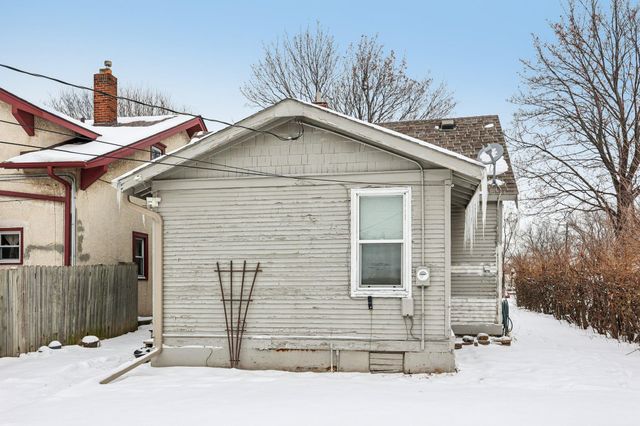 878 Magnolia Avenue E, Saint Paul, MN 55106
