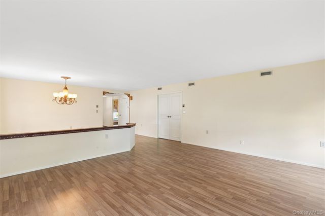 8 Coventry Court, Ridge, NY 11961